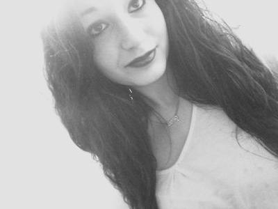 cœur à prendre. snapchat; misscelia72 facebook; celia beauvois