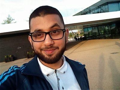 hinaakbar_'s profile picture. http://t.co/SJp9QmqX4y