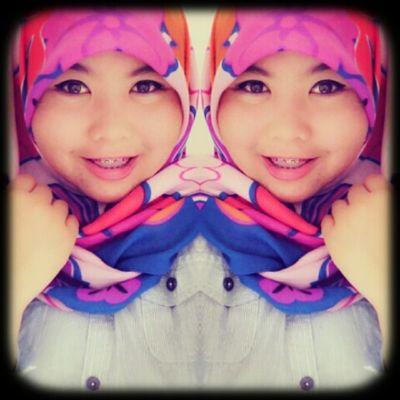 indahhju012's profile picture. Tuhan,jadikan aku pribadi yang sabar dan tetap bersyukur..berusaha melalukan yang terbaikserta lindungi orang2 yang ku sayang dan berkahilah mereka ;)