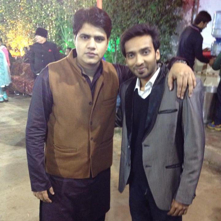 shadab_shamsi's profile picture. jst optimist