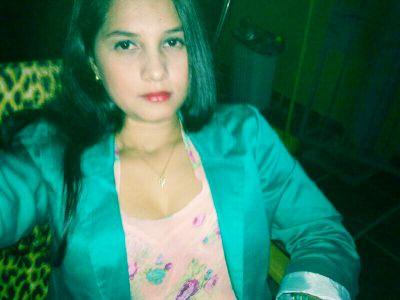 LikenonaRoc's profile picture. A veces la gente llora, no por ser débiles, sino porque llevan demasiado tiempo siendo fuerte.