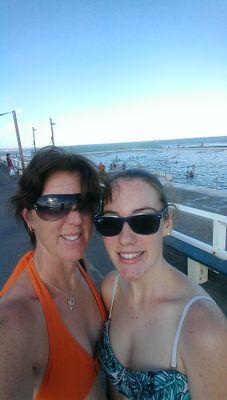 helspd_18's profile picture. Peace. Love. Jellybeans