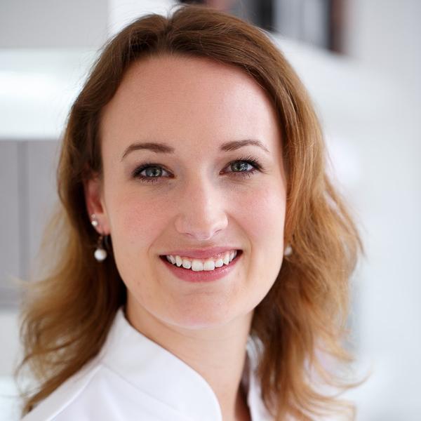 Cosmetique Totale heeft zich gespecialiseerd in het verwijderen van acne en acne Littekens. Behandelingen worden door zorgverzekeraars vergoed.