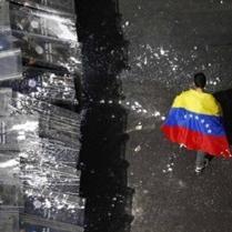 LuceroMundo28's profile picture. 