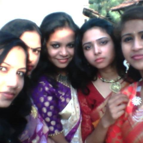 M__sush's profile picture. if love doesn't hurt you,its not love ! http://t.co/o2rdWwcipB