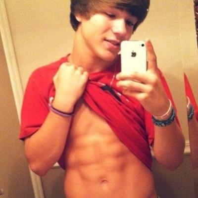 ShaneSparks32's profile picture. Football and baseball is my thing class of 2015