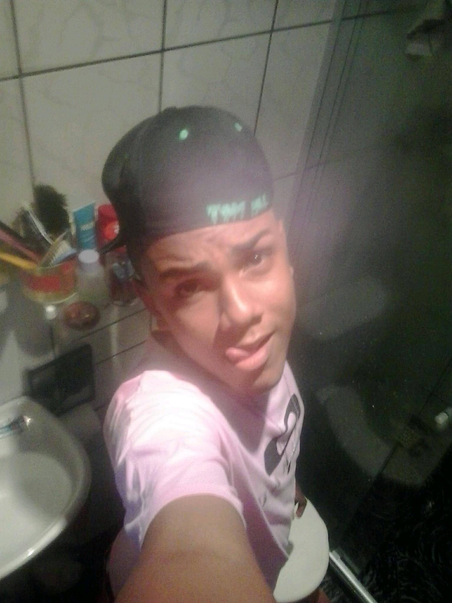 ClemersonSouza1's profile picture. 