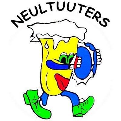 Blaaskapel uit papgat! Tijdens de carnaval zijn we te vinden in verschillende cafes!