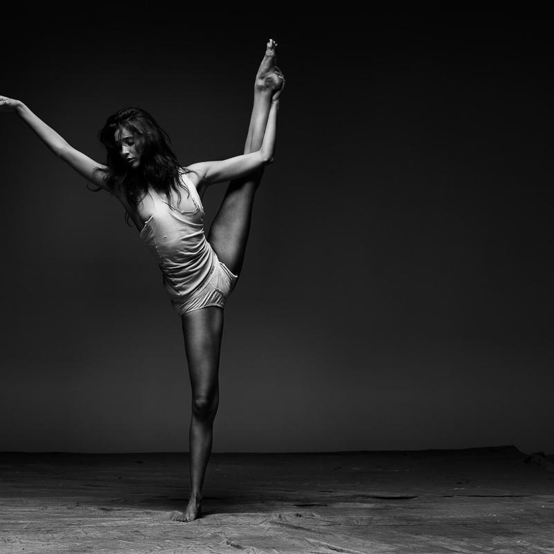 We are excited to announce the launch of En Pointe this 2016. A modern, unique dance school situated in the stunning location of Bournemouth.