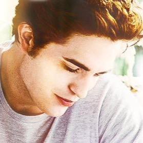 Vampire who's a vegetarian. telepathy, with the love for music. A father for a doctor and Four Siblings #Twilight #Descriptive