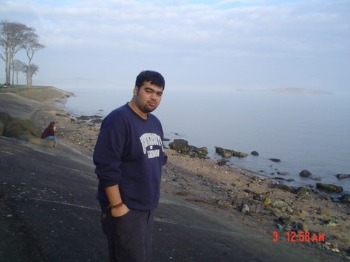 Movie buff, gaming professional, cricket fan - Trying to 'grow up'