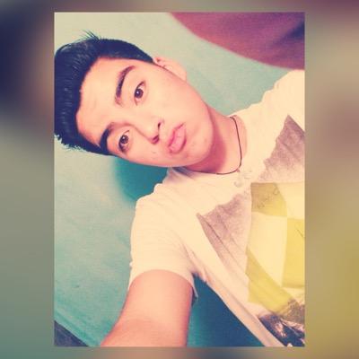 Sociable, Me gusta reir , me gusta la musica me dicen chelo y me gusta conocer gente nueva✌
