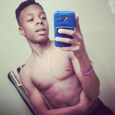 Neva Been a Hoe
R.i.p Lil sed/Lil snupe
Khs17 On a  mission