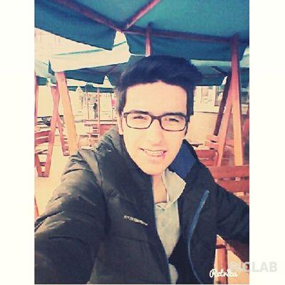 Arkamdan konuşan insanların hayallerinde imzam var.