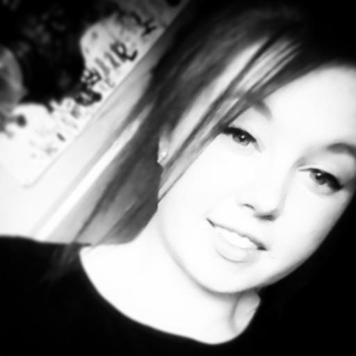 music is my therapy3 last person in that looong row of people on my profile header! i'll follow you back:*