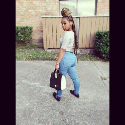 AarianaHaywood's profile picture. kik me@chiraq_all_day300
snapchat me@lovemehateme81