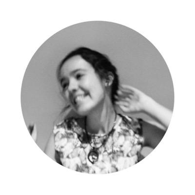 16 primaveras. The Universe wants to be noticed. Stop waiting for things to happen, go out and make them happen.   Con una sonrisa. TFIOS. Lana. ed. tay