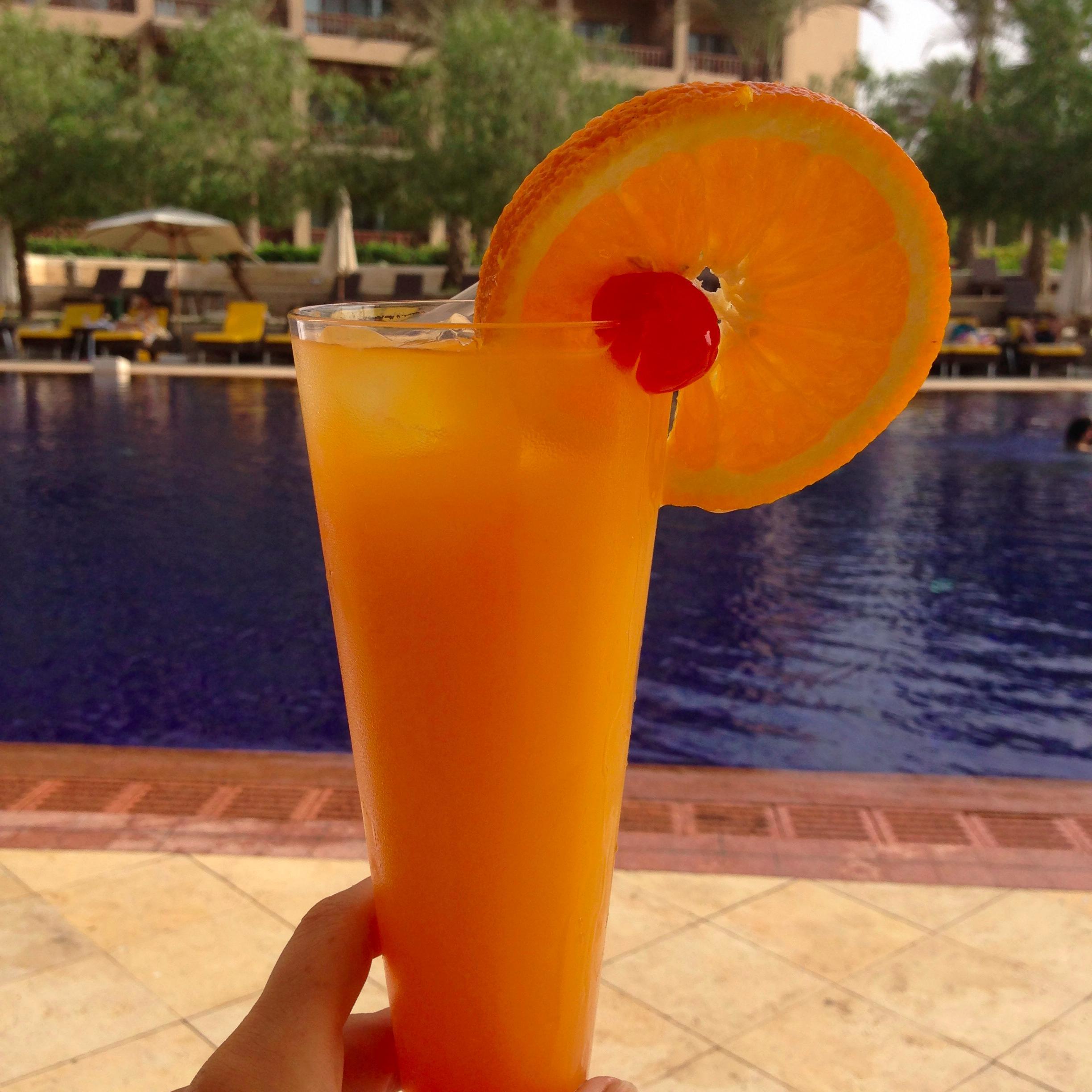 Expats living in Cairo sharing our favourite spots in the city. Reviews of restaurants, bars and pools with all the info you need. http://t.co/RiiK6oyixr