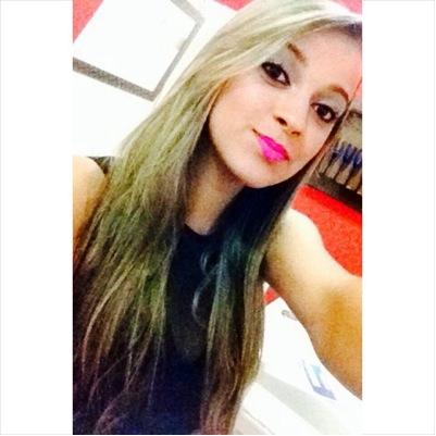 sou assim meio louca de bem com a vida , sou de Deus , só quero paz , amor e equilibrio.