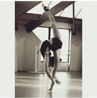Ariana\15\germany\american girl\Dancer\18.12.2014