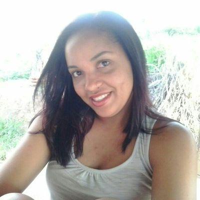 Cuida Bem dela vc não vai encontar alguem melhor Que ela. faça ela feliz