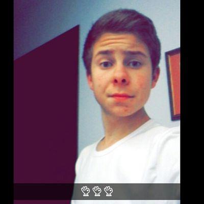 JBarrios2000's profile picture. Quien dijo que ganar fuera facil                                                           Sevilla,Ciudad del betis