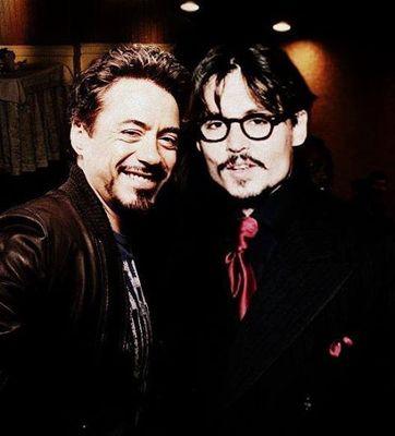 Pirulito que bate-bate, pirulito que ja bateu....se falar mal dos meus idolos....dou um soco nesse olho seu ¥        p.s. tenho um amor encubado por SPN