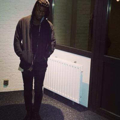 Kingleems's profile picture. 