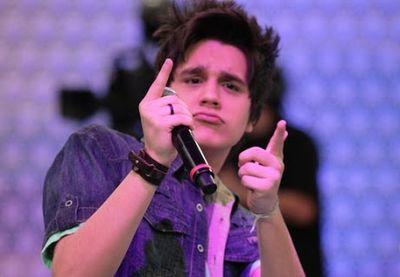 Meu coração tá disparado. Meu corpo tá viciado. Nessa louca adrenalina que me faz arrepiar. @luansantana