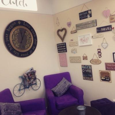 The_Cwtch's profile picture. An independent cafe run by @Rhiannon_02. Pop in for a slice of homemade cake, a cup of coffee and a cwtch. Open 9-5 Mon-Sat