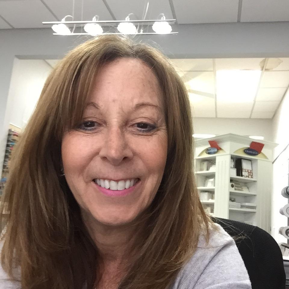 Karenkessel5's profile picture. 