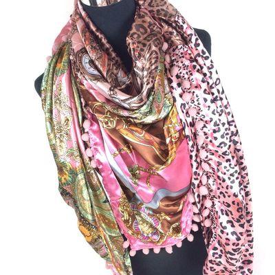 Sjaals Bestel jouw nieuwe dames of herensjaal volgens de nieuwste trends & wintermode. Voordelig online kopen in de grootste webwinkel.