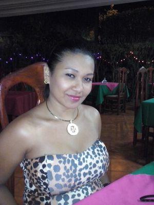 AlgueMaria's profile picture. 