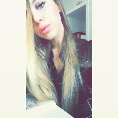 chanelismylove Profile Picture