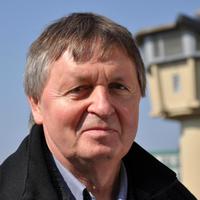 Hartmut Richter (@earlybird90) 's Twitter Profile Photo Hartmut Richter (@earlybird90) 's Twitter Profile Photo