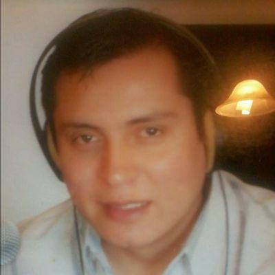 UN APASIONADO POR LOS MEDIOS DE COMUNICACION