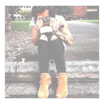 please follow @hashtonxox cause she followed you