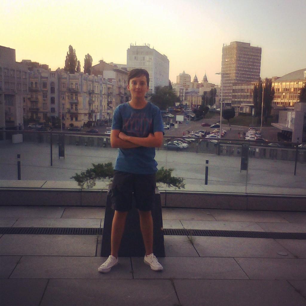 vshesh82's profile picture. 