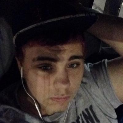 im 17 my bday is 3-24 im in to video game i like football and chilling