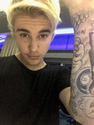 NEVER SAY NEVER AND BELIEVE!  NEVER LOOK BACK!  BE POSITIVE! ☺ LIFE IS GOOD!  AND JUSTIN BIEBER IS MY IDOL!! ☺
