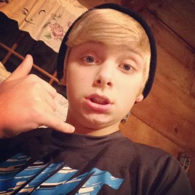 I love cod and FaZe is better than optic and I'm a big base ball player.