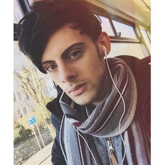 itsnightscape's profile picture. Timeline account. Sometimes I wanna know what people see in their timelines. May change it once in a while. I take requests.