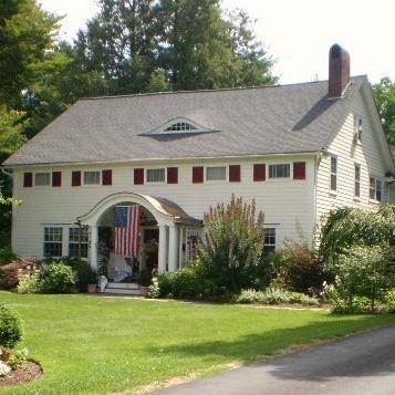 WVBandB's profile picture. We are a Bed and Breakfast located within the historic tree lined district of Warwick, NY. Visit our website at http://t.co/VDAdBn6w1D for more information.
