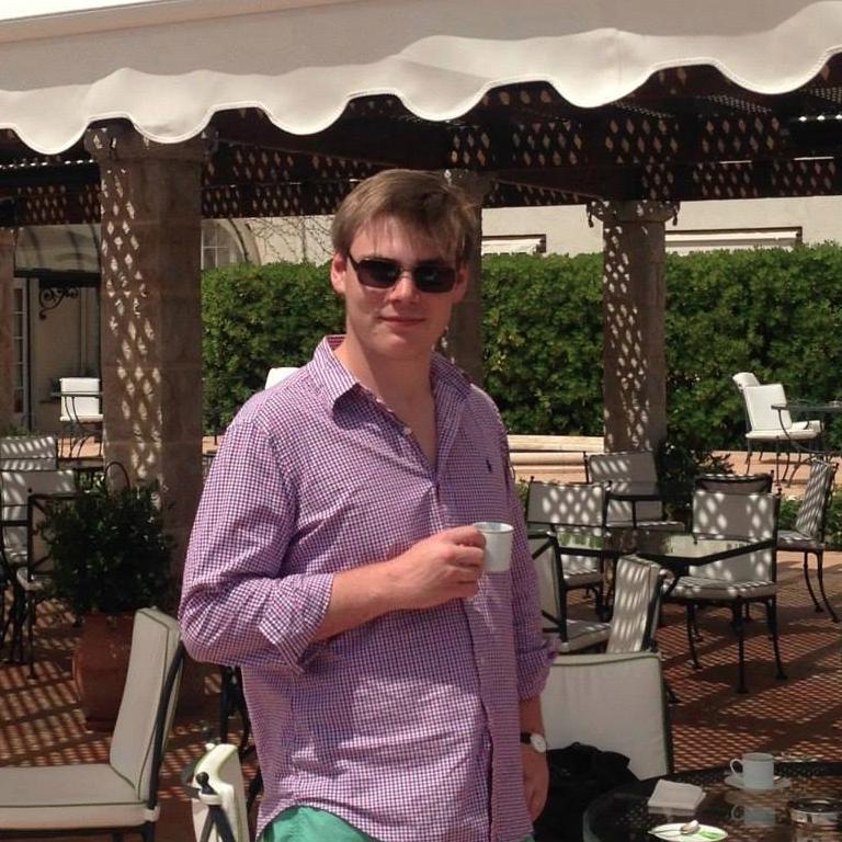 English wine lover, Plumpton graduate and cooking enthusiast. Devotee to all things distilled, fermented and cured.