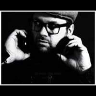 husband ,dad,actor ,Carpenter & joiner,plays a bit of rugby ,dj's sometimes,one day I will get to hollywood!