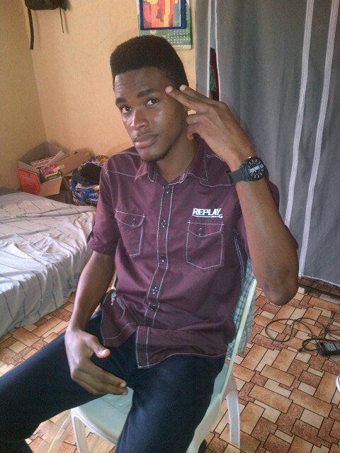 I aspiring to make 9ja proud.  I am the future of good music. Africa's next top best. No FORMIN!!!! No DULLING!!!! I believe. I think positive.