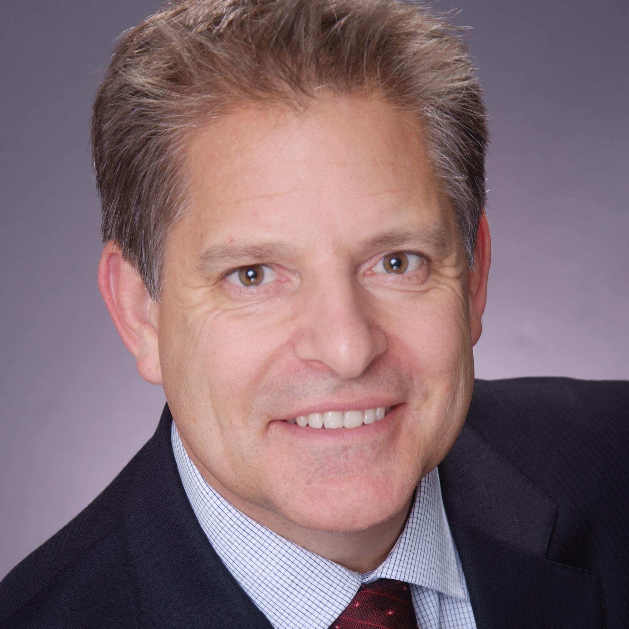 With 20+ years of mortgage, marketing, real estate experience my passion is to bring high value to clients and friends.
