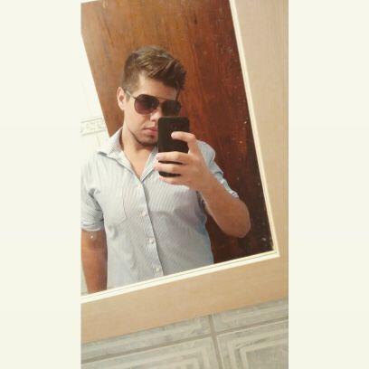 Biel_GomesO's profile picture. Camila Santana.