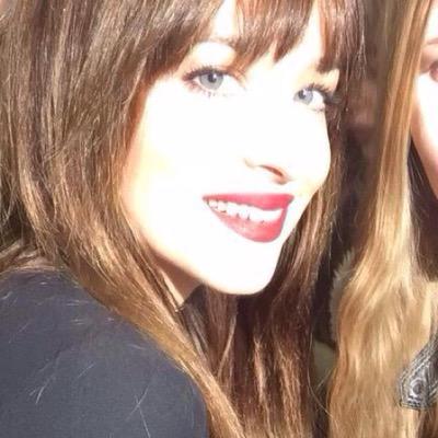 dakotasgiggle's profile picture. 