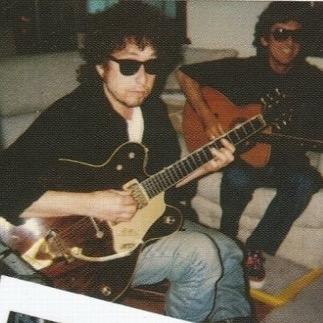 Hello, My name is Bob Dylan AKA Lucky Wilbury⇘Just a song and dance man⇙Add the rest of the Wilbury crew↳ @JeffLynne_ @Roy__Orbison @_GeorgeHarrison @TomPetty_